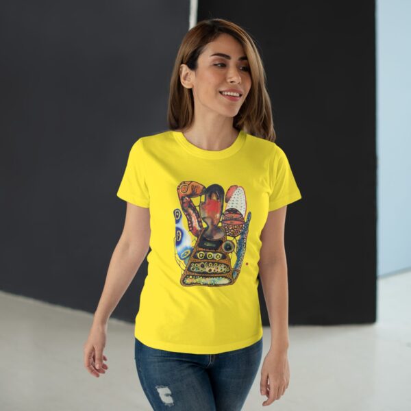 "Digging" Print on Women's T-Shirt