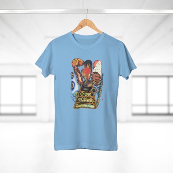 "Digging" Print on Women's T-Shirt