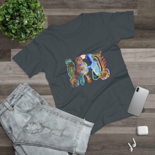 "The Parrot" Print on Women's T-Shirt