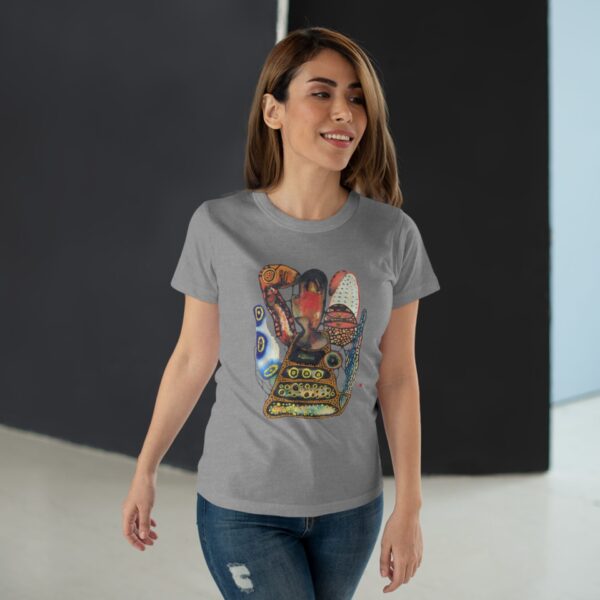 "Digging" Print on Women's T-Shirt