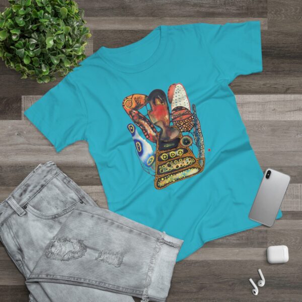 "Digging" Print on Women's T-Shirt