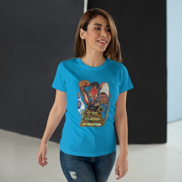 "Digging" Print on Women's T-Shirt