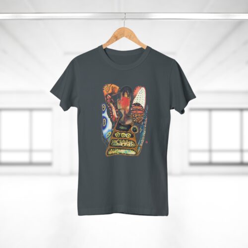 "Digging" Print on Women's T-Shirt