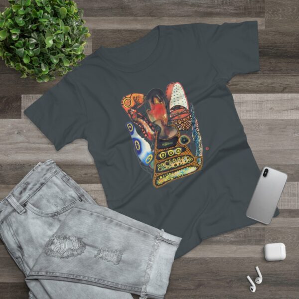 "Digging" Print on Women's T-Shirt