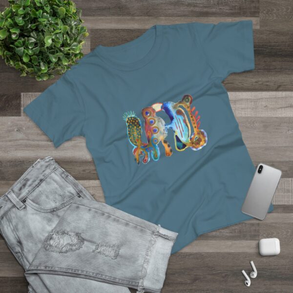 "The Parrot" Print on Women's T-Shirt