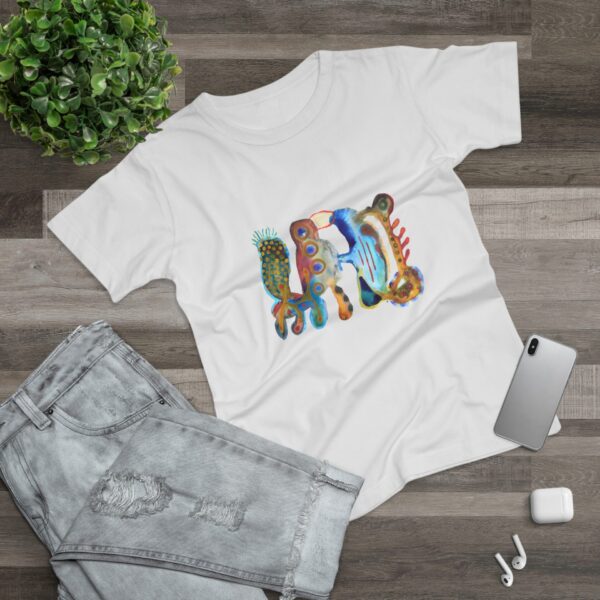 "The Parrot" Print on Women's T-Shirt