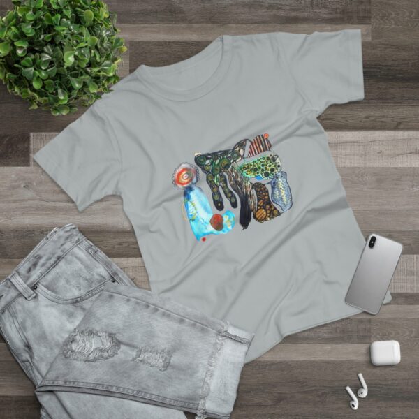 "Hearding" Print on Women's T-Shirt