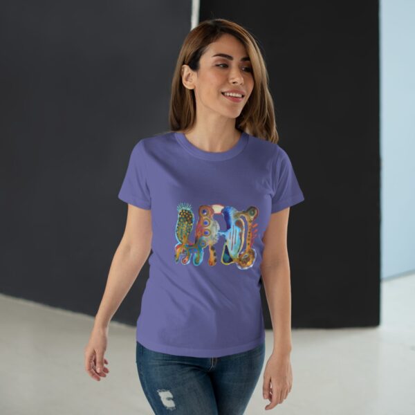 "The Parrot" Print on Women's T-Shirt