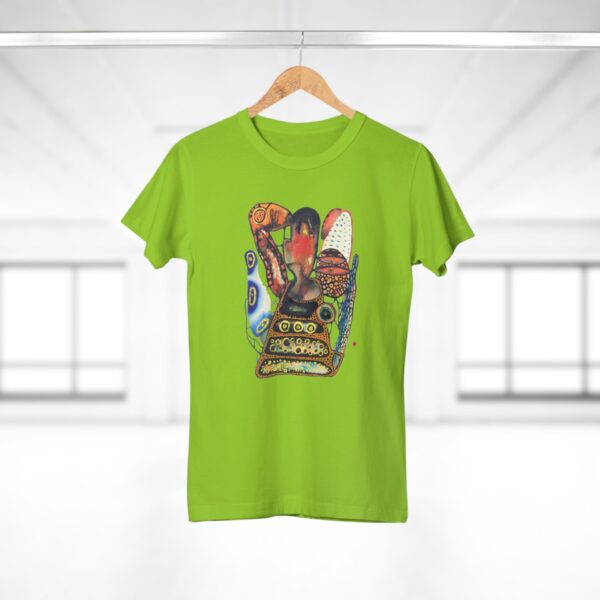 "Digging" Print on Women's T-Shirt