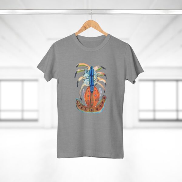"Moulting" Print on Women's T-Shirt