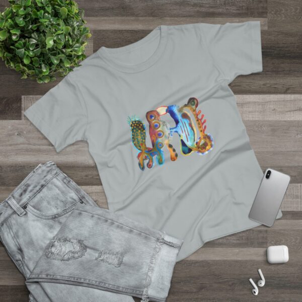 "The Parrot" Print on Women's T-Shirt