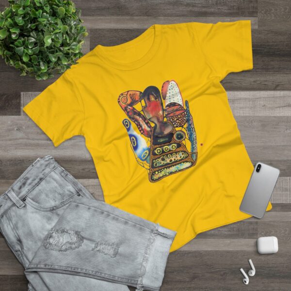 "Digging" Print on Women's T-Shirt