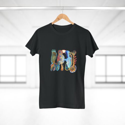 "The Parrot" Print on Women's T-Shirt