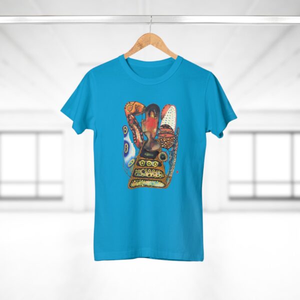 "Digging" Print on Women's T-Shirt
