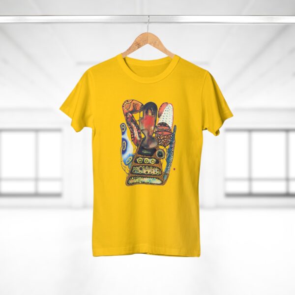 "Digging" Print on Women's T-Shirt