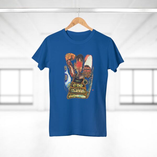 "Digging" Print on Women's T-Shirt